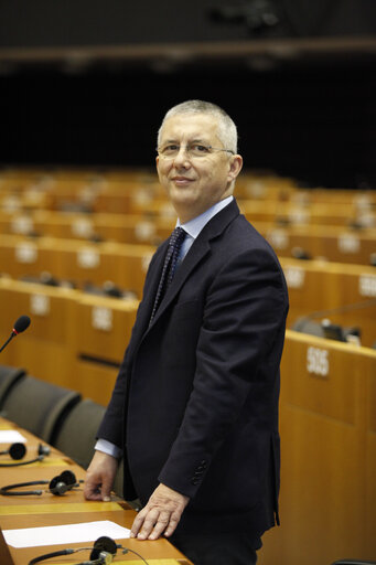 Fotografija 6: MEP Massimo PAOLUCCI at the European Parliament in Brussels