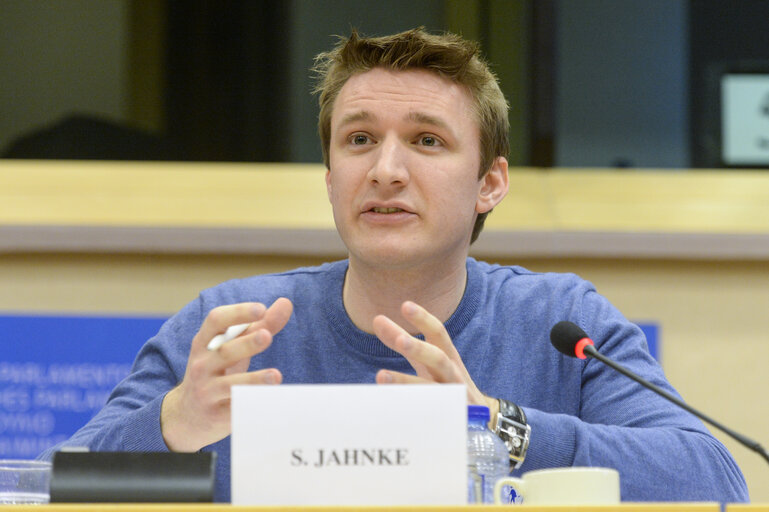 Снимка 25: EYE hearing in LIBE Committee Meeting