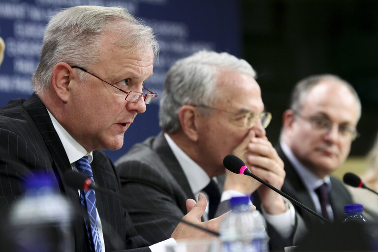 Fotografie 17: European Parliamentary Week. Press conference with EP Vice-President