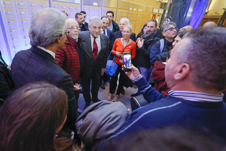 Zdjęcie 11: Antonio TAJANI - EP President meets with a group of visitors MEP Salvatore CICU