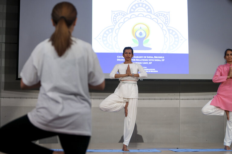 Fotografi 2: World Yoga Day 2018