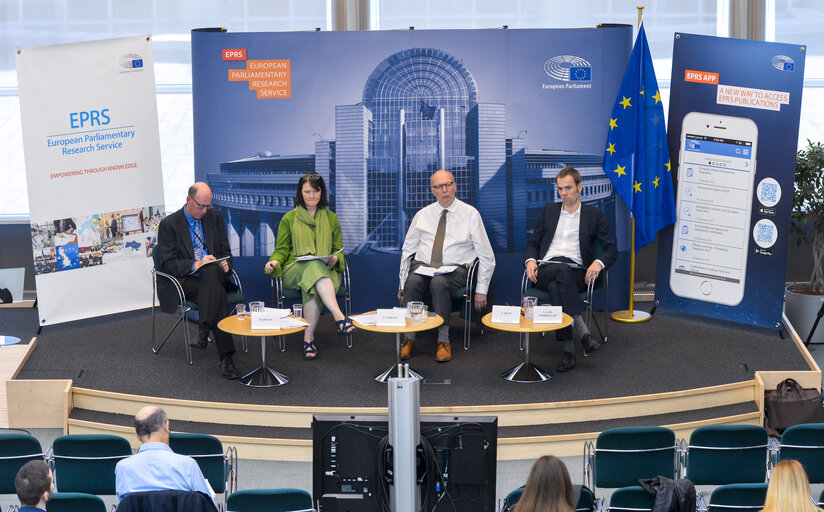 EPRS - EUI Policy Roundtable - ' The Development of European Integration : Crisis or Opportunity ? '