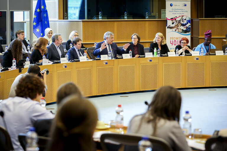 Photo 3 : High-level conference on Youth, Peace and Security - Promoting Youth in Peacebuilding - Opening speech by EP President