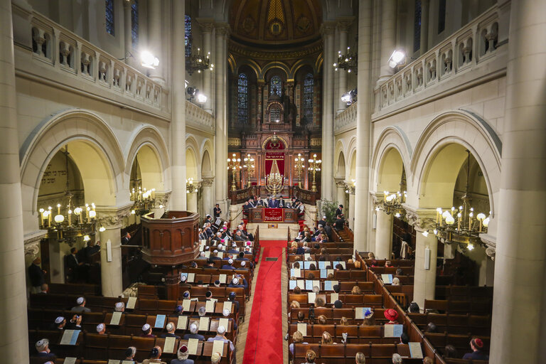 Fotogrāfija 12: Lord Jakobovits Prize of European Jewry