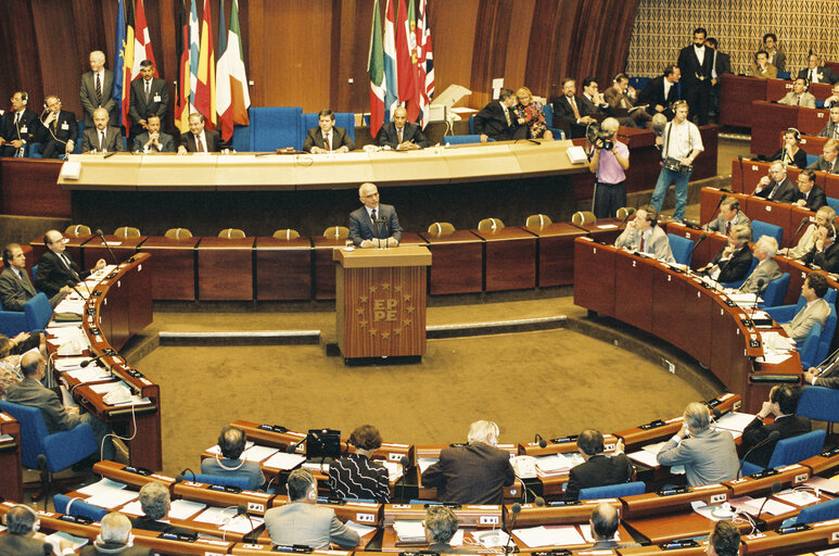 Visit of King HUSSEIN of Jordan in Strasbourg in September 1991.