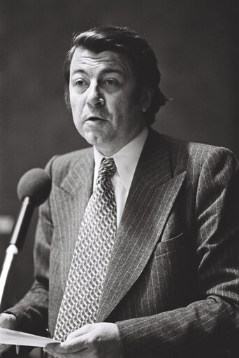 Georges CLERFAYT during a session in Luxembourg on February 1977.