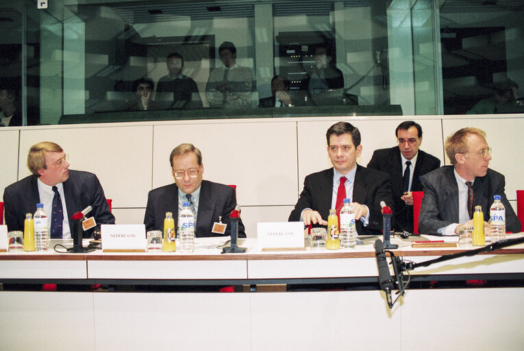 Photo 5 : Meeting with The President of the French Senate at the European Parliament in Brussels