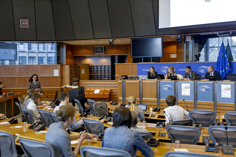 Photo 29: DG COMM Days Master class for Members- The Art of digital messaging