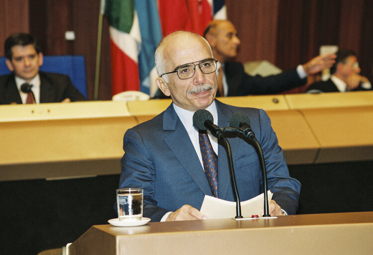 Fotografi 13: Visit of King HUSSEIN of Jordan in Strasbourg in September 1991.