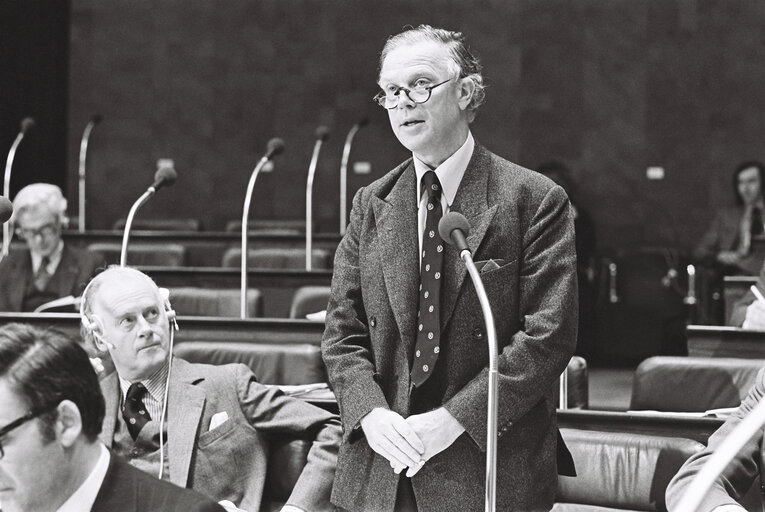 Portraits of John Holbrook OSBORN in a Luxembourg session