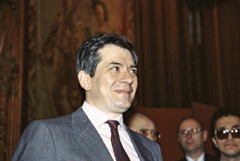 Fotografie 5: Enrique BARON CRESPO - EP President meets with Mayor of Brussels at the City Hall