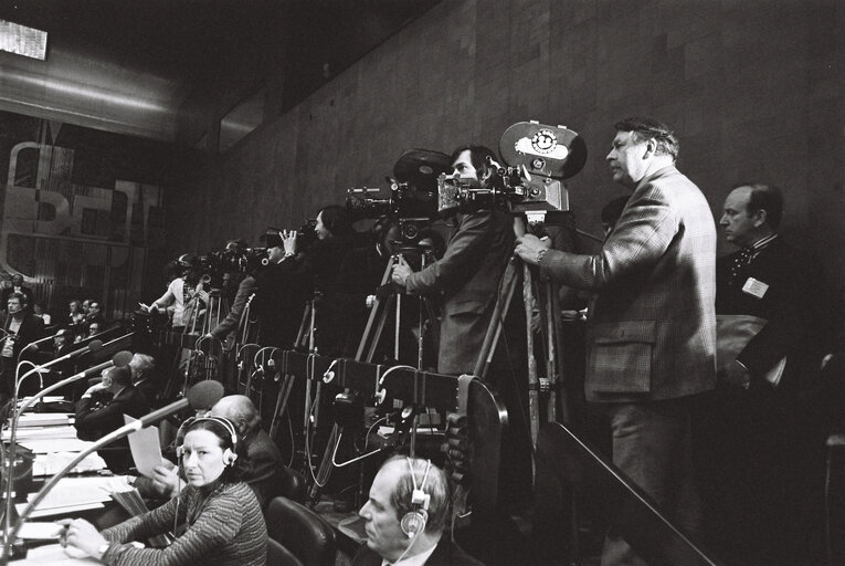 Commission Jenkins in plenary session in Luxembourg on January 1977