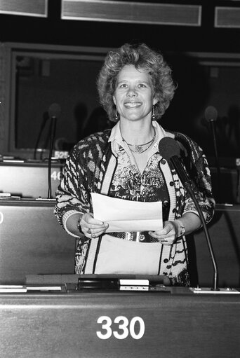 MEP Joanna RONN during a plenary session in Strasbourg in April 1990.