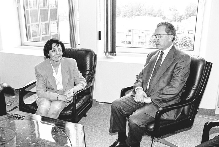 Jacques DELORS - EC President meets with Maria DAMANAKI, President of the Hellenic Parliament at the European Parliament in Strasbourg