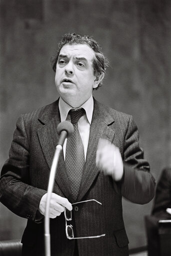 Session in Luxembourg in February 1977