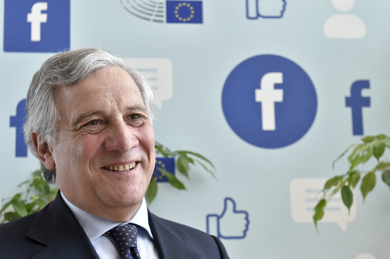 Valokuva 5: Facebook chat with Antonio TAJANI - EP President