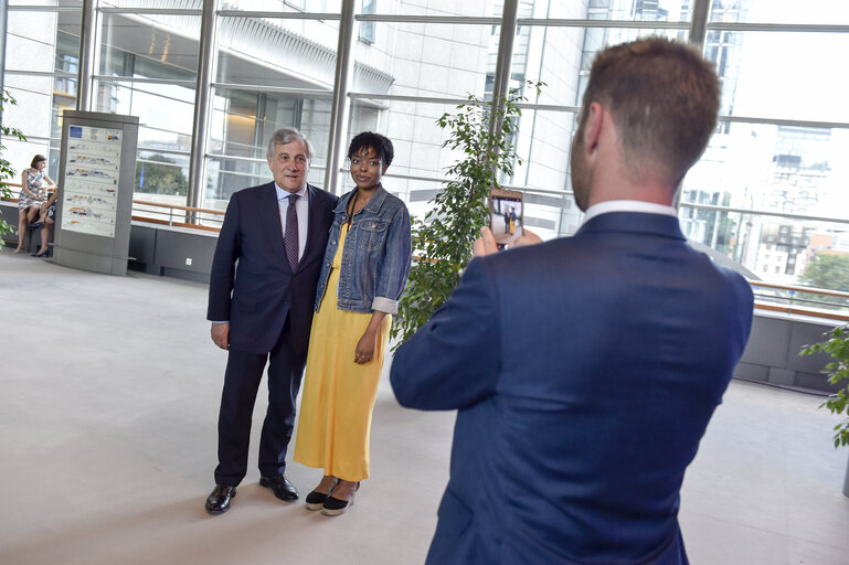 Fotografi 1: Facebook chat with Antonio TAJANI - EP President