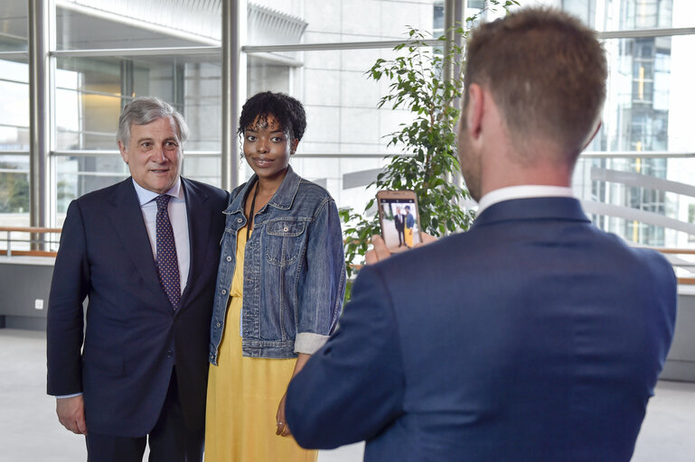 Fotografia 2: Facebook chat with Antonio TAJANI - EP President