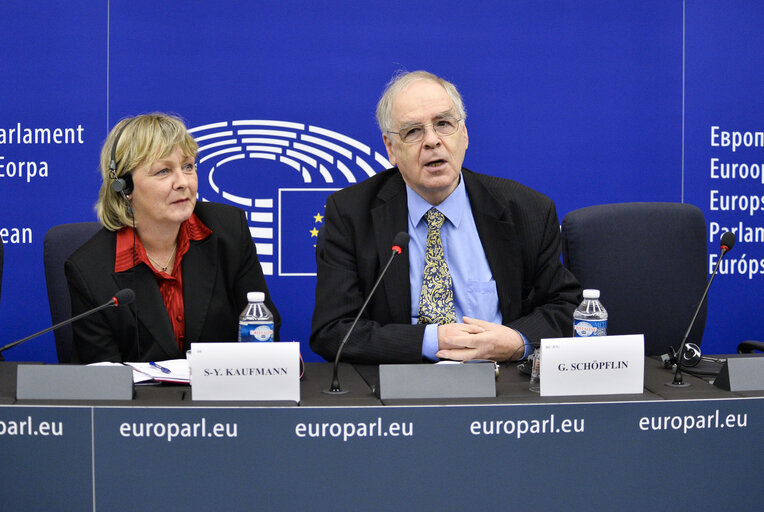 Снимка 4: Press Conference ' Improving the functioning of ECI ' with Sylvia-Yvonne KAUFMANN