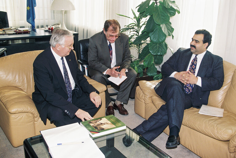 Photo 9: EP President meets with the Armenian Minister for Foreign Affiars