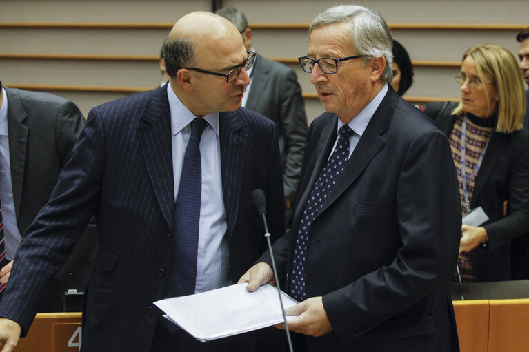 Billede 37: Plenary session in Brussels - week 46 2014 - EP President Opening of the Plenary: 25th anniversary of the fall of the Berlin wall.  Statement by the President