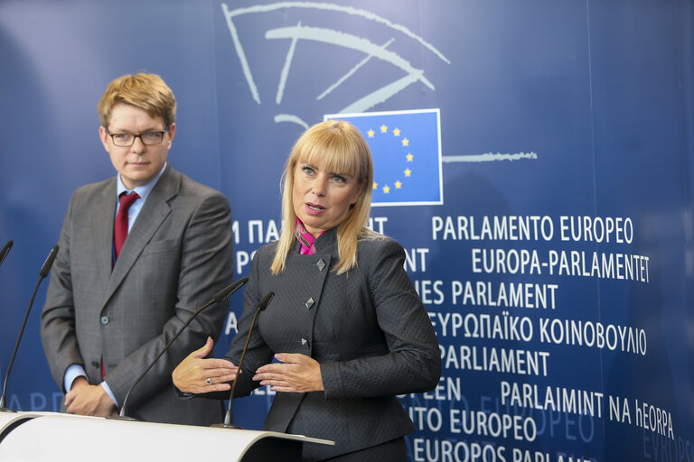 Valokuva 20: Press conference following the Hearing of Commissioner-designate for Internal Market, Industry, Entrepreneurship and SMEs - ITRE - IMCO