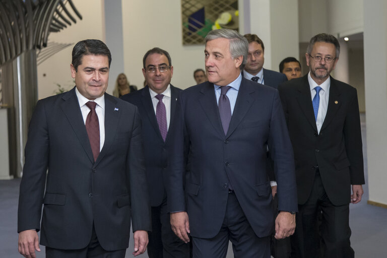 Fotografija 12: Visit of Juan Orlando HERNANDEZ, President of the Honduras to the European Parliament in Brussels