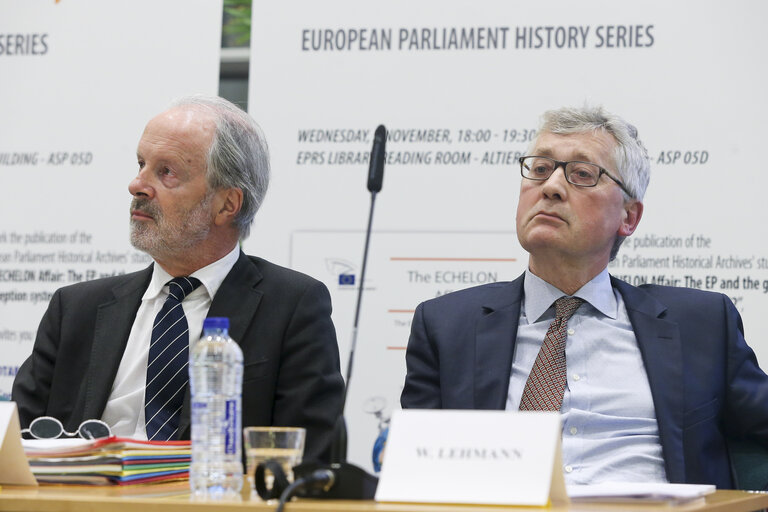 Foto 2: EPRS Roundtable discussion 'The Echelon Affair - The EP and the global interception between 1998 and 2002