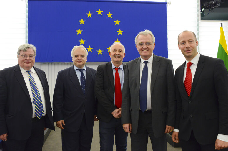 Photo 2 : Rainer WIELAND in plenary chamber  with other MEPs