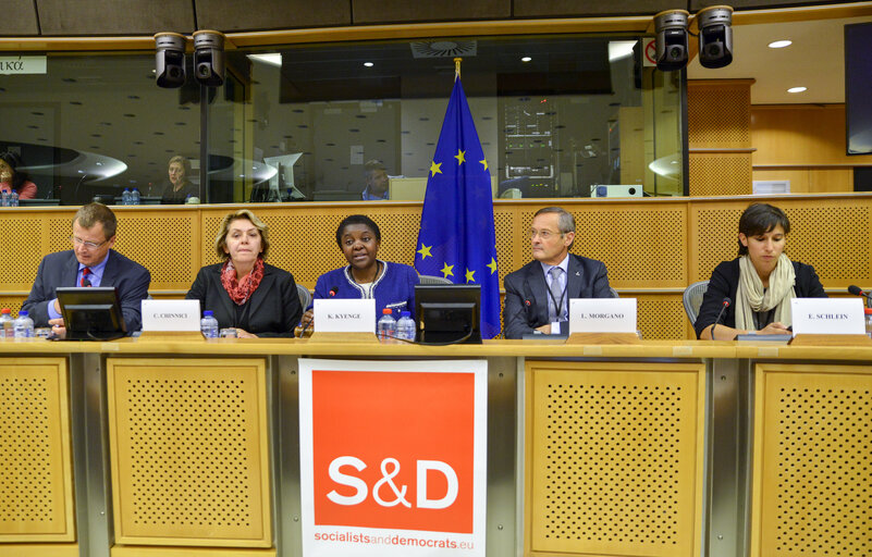 Foto 27: Conference - Immigration, stop the bloodshed - The need for a European framework