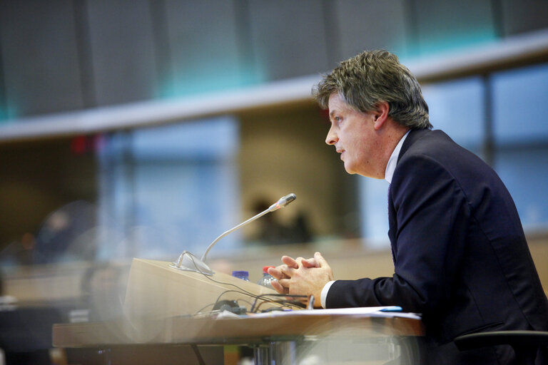 Fotografie 15: Additional hearing of the Commissioner-designate in charge of Financial Stability, Financial Services and Capital Markets Union - ECON