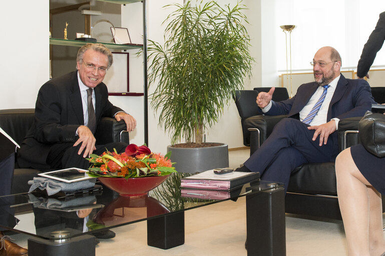 Photo 2 : Martin SCHULZ - EP President meets with MEP Takis HADJIGEORGIOU