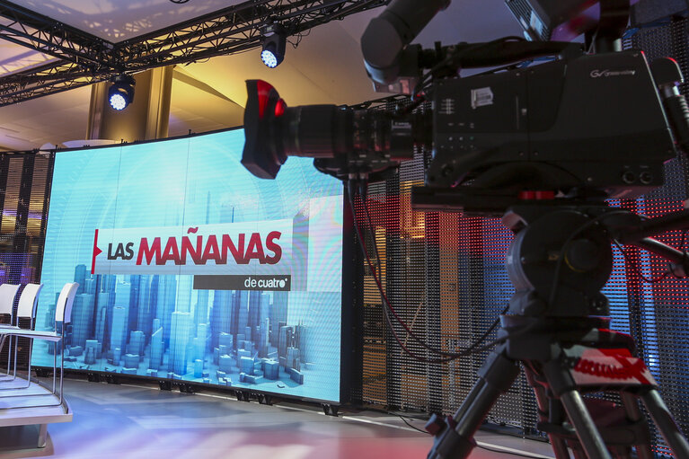 Photo 8 : Vox Box Studio set up for Spanish TV programme Las Mananas de Cuatro
