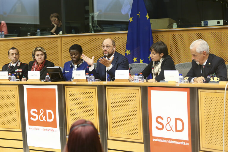 Foto 32: Immigration: Stop the Bloodshed, The need for an European Framework