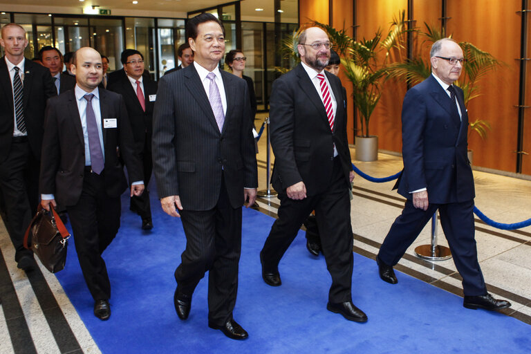 Martin SCHULZ  - EP President meets with Tan Dung NGUYEN, Prime Minister of Vietnam