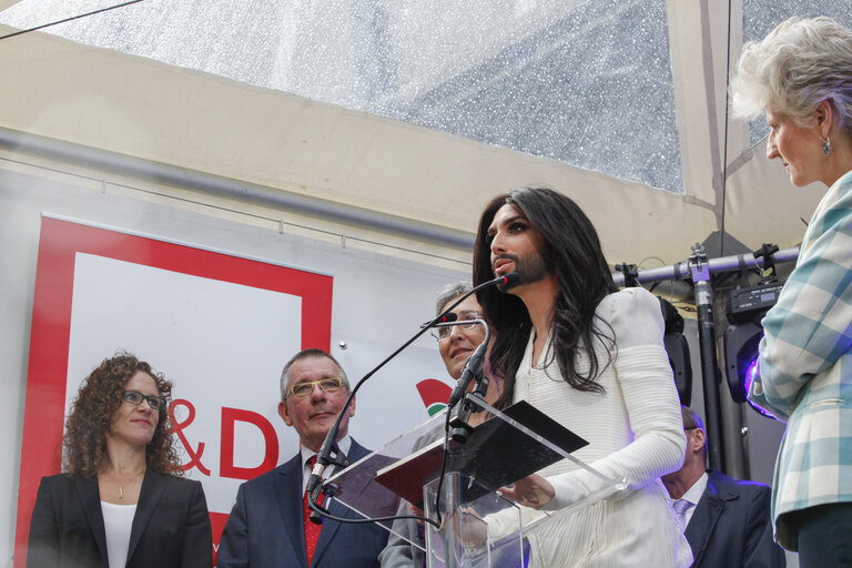 Photo 15: Eurovision 2014 song contest winner concert on Esplanade Solidarnosc at the European Parliament in Brussels