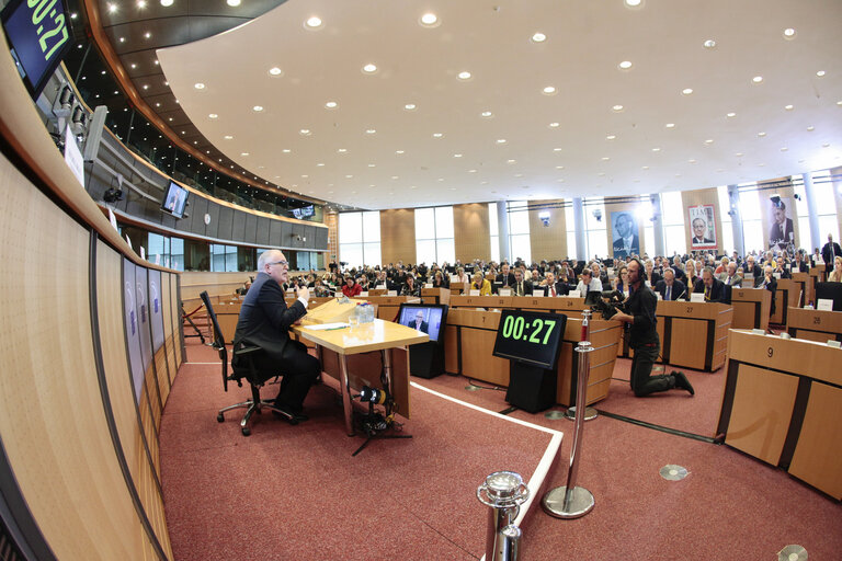 Foto 21: Hearing of Commissioner-designate for Better Regulation, Inter-Institutional Relations, the Rule of Law and the Charter of Fundamental Rights before the Conference of the Presidents open to all the members - JURI - LIBE - AFCO