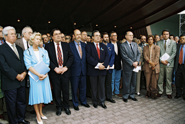Photo 21 : Plenary session in Strasbourg - Tribute to  Miguel Angel BLANCO who was assassinated in the Basque Country on July 12.