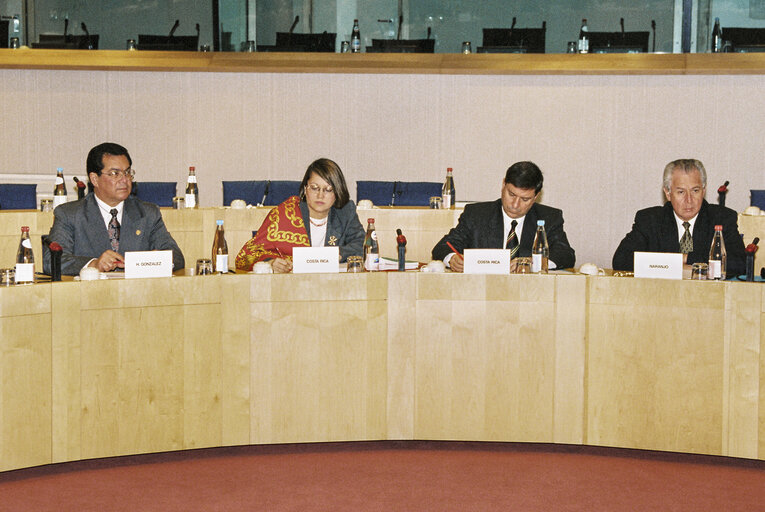 Photo 2 : EU - Central America Meeting at the European Parliament in Brussels