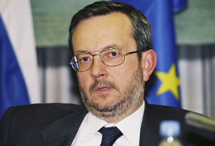 Φωτογραφία 2: EU-Slovenia Joint Parliamentary Committee in Strasbourg on December 15, 1998.