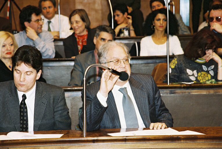 Fotografia 20: Newly appointed Secretary General meets with the EP staff in Luxembourg