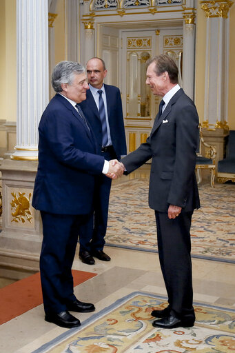 Billede 1: Official visit of the President of the European Parliament to Luxembourg- H.R.H Grand Duke Henri of Luxembourg welcomes Antonio TAJANI - President of the European Parliament