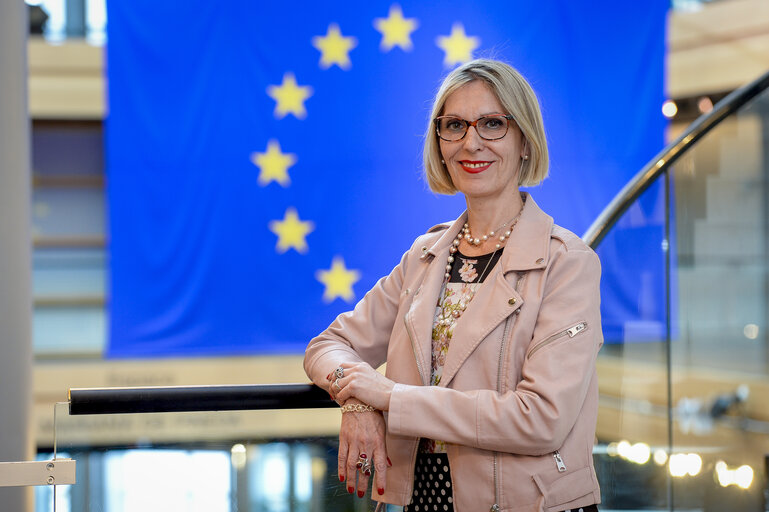 Photo 12: Beatriz BECCERRA BASTERRECHEA in the European Parliament in Strasbourg