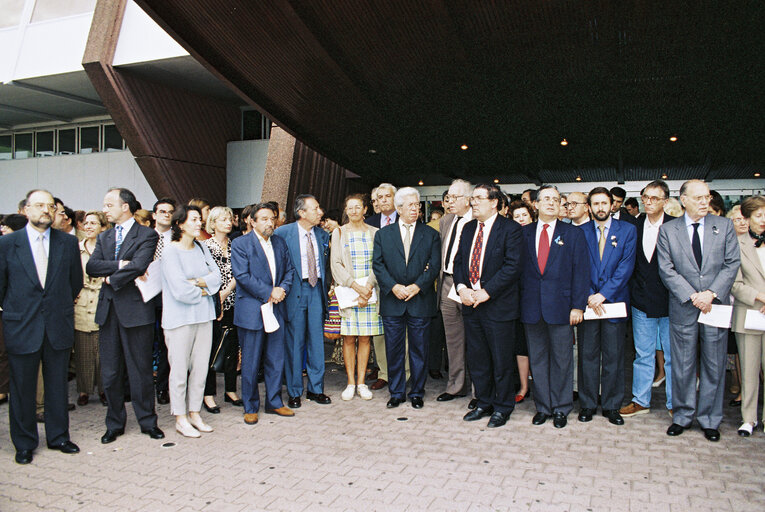 Photo 19 : Plenary session in Strasbourg - Tribute to  Miguel Angel BLANCO who was assassinated in the Basque Country on July 12.