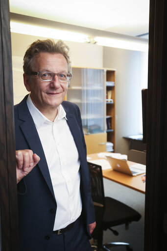 Foto 18: Dietmar KOSTER in the European Parliament in Brussels