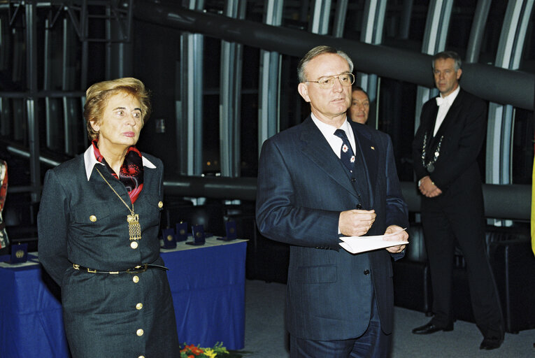 Nuotrauka 36: German MEPs are awarded the German 'Verdienstkreuz' (Merit Cross of the Federal Republic of Germany)