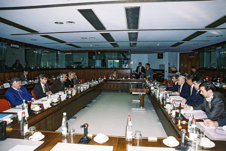 Photo 5: Meeting with ta delegation from Azerbaijan led by the Speaker of the National Assembly, Murtuz Najaf oglu ALASGAROV, also spelled as Murtuz ALESKEROV