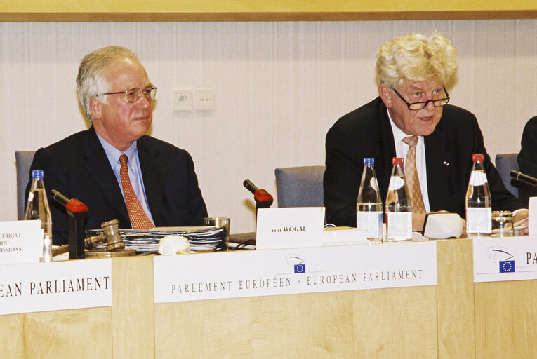 Wim DUISENBERG, President of the European Central Bank addresses the Economic Affairs Committee in Brussels on December 8, 1998.