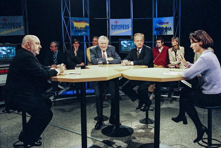 Fotogrāfija 27: MEP Christian E.A. CABROL takes part in the France 3 TV broadcast Europeos in Strasbourg