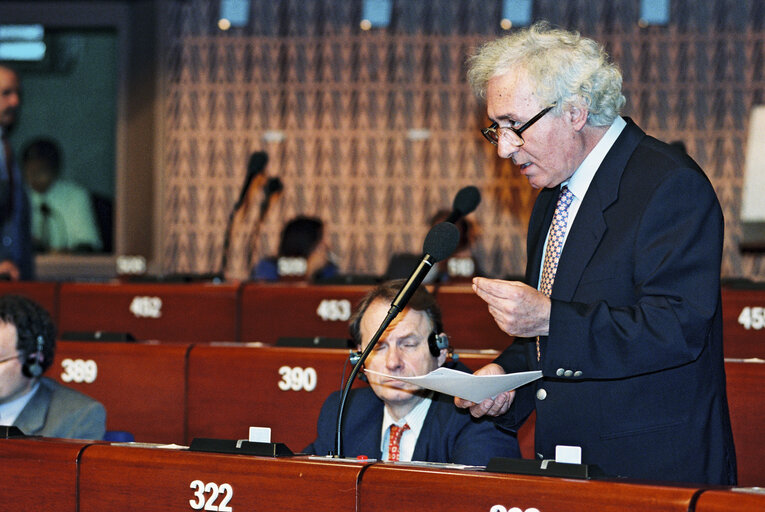 Foto 6: Plenary session in Strasbourg - Presentation of the European Ombudsman Yearly Report 1996